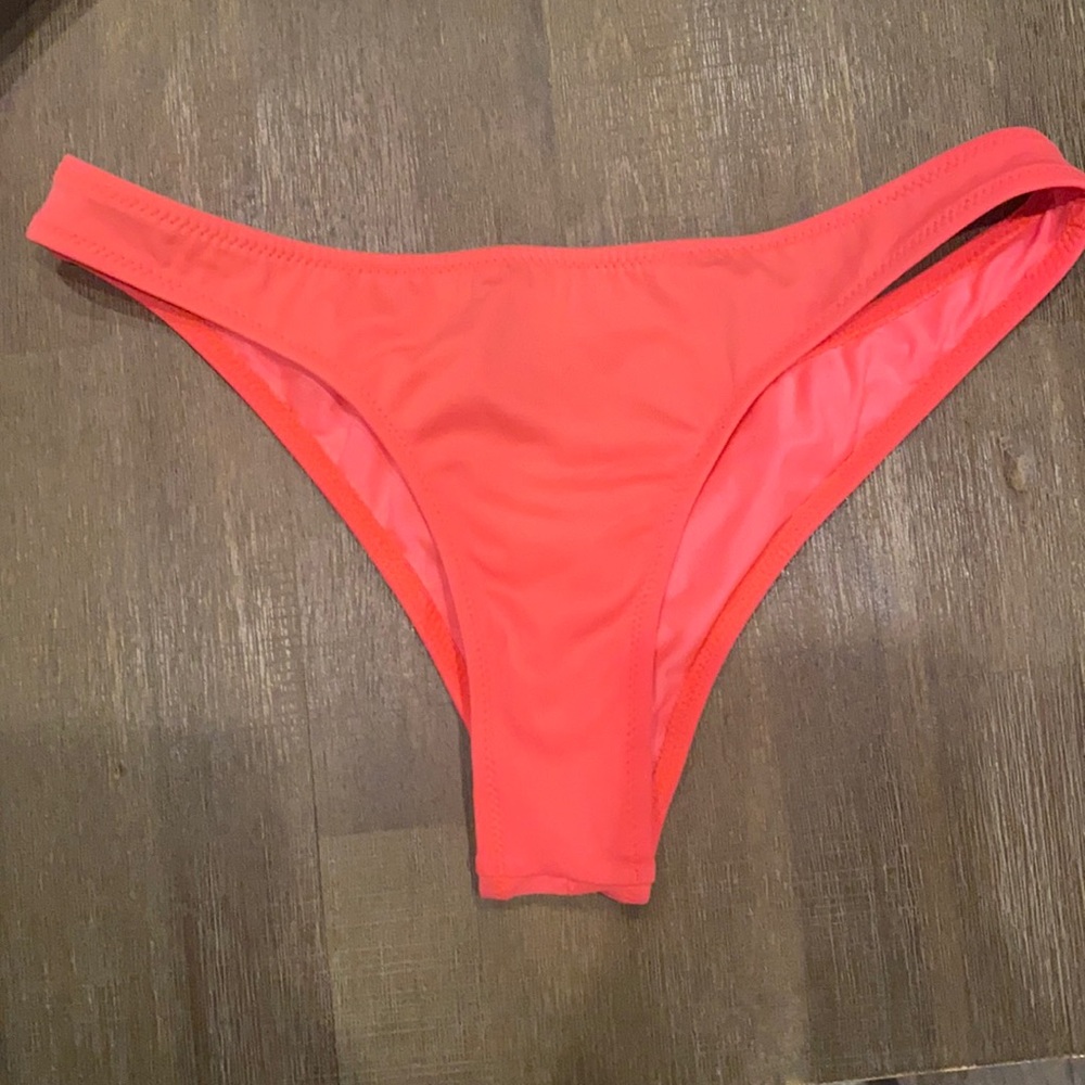 Victoria’s Secret Swim Cheeky Thong Bikini Bottom